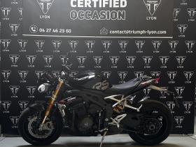 TRIUMPH SPEED TRIPLE 1200 RS